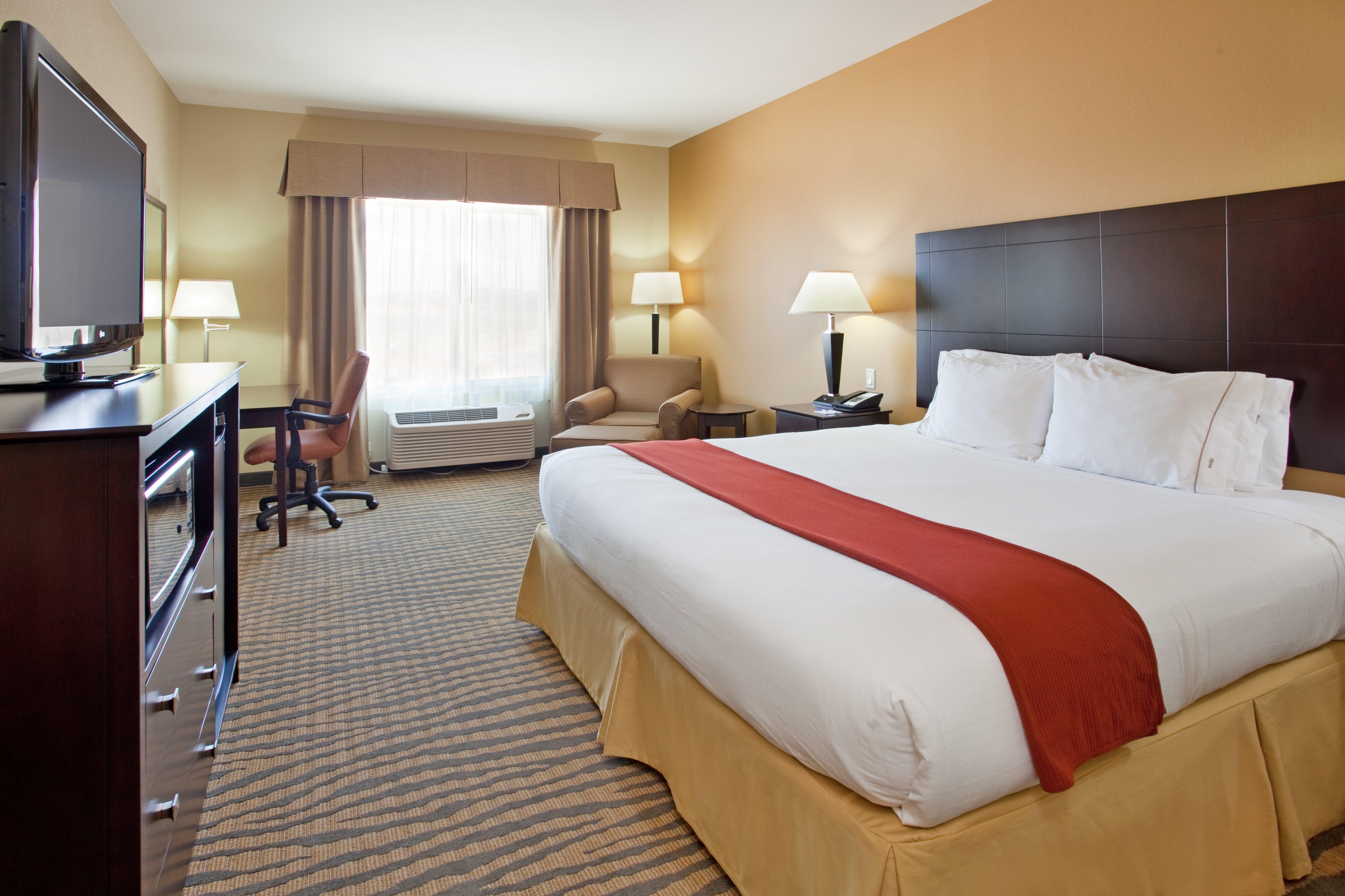 Holiday Inn Express & Suites Gallup East By Ihg Exterior foto
